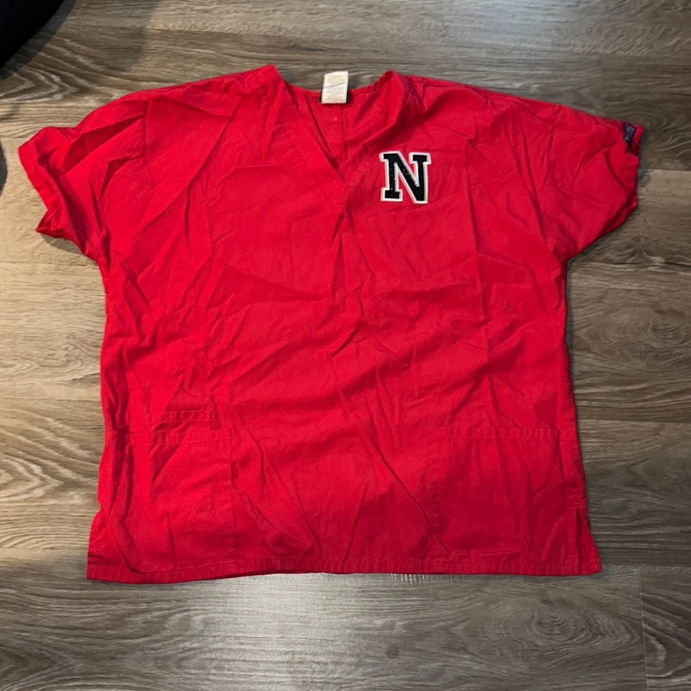 Cherokee Nebraska scrub top